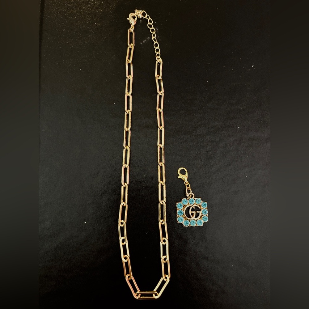 GG Zipper Pull Gold Tone &Bright Blue Crystals Unbranded Necklace NEW Retail$115 - Picture 2 of 3